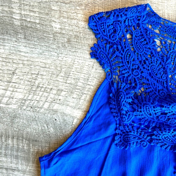 3/$15 Noble U Crochet Sleeveless Summer blouse - Picture 5 of 7